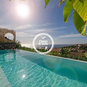 Casas Da Vargem Shared Swimming Pool By An Island , Ponta do Sol (Madeira) Portugal